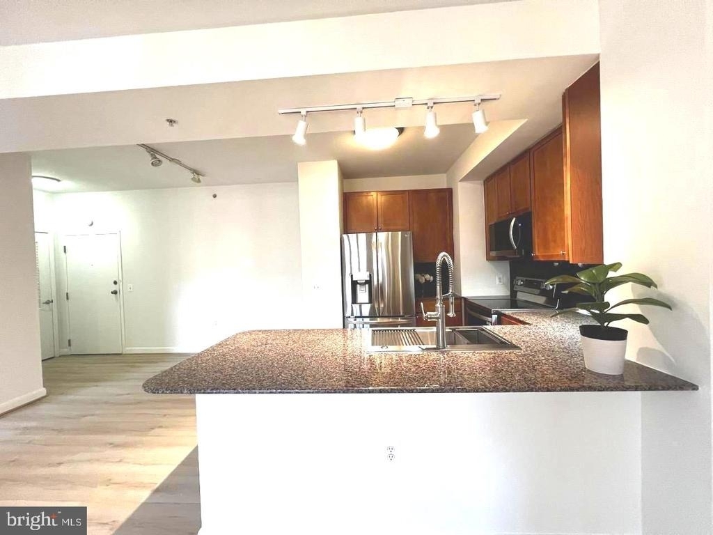 400 Massachusetts Avenue Nw - Photo 7