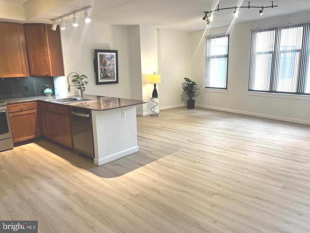 400 Massachusetts Avenue Nw - Photo 9