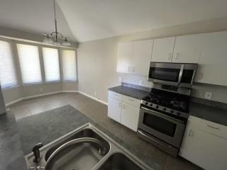 1104 Winecup Ct - Photo 2