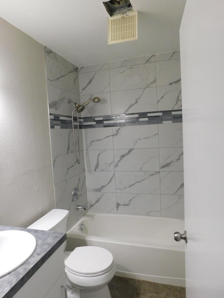1104 Winecup Ct - Photo 12