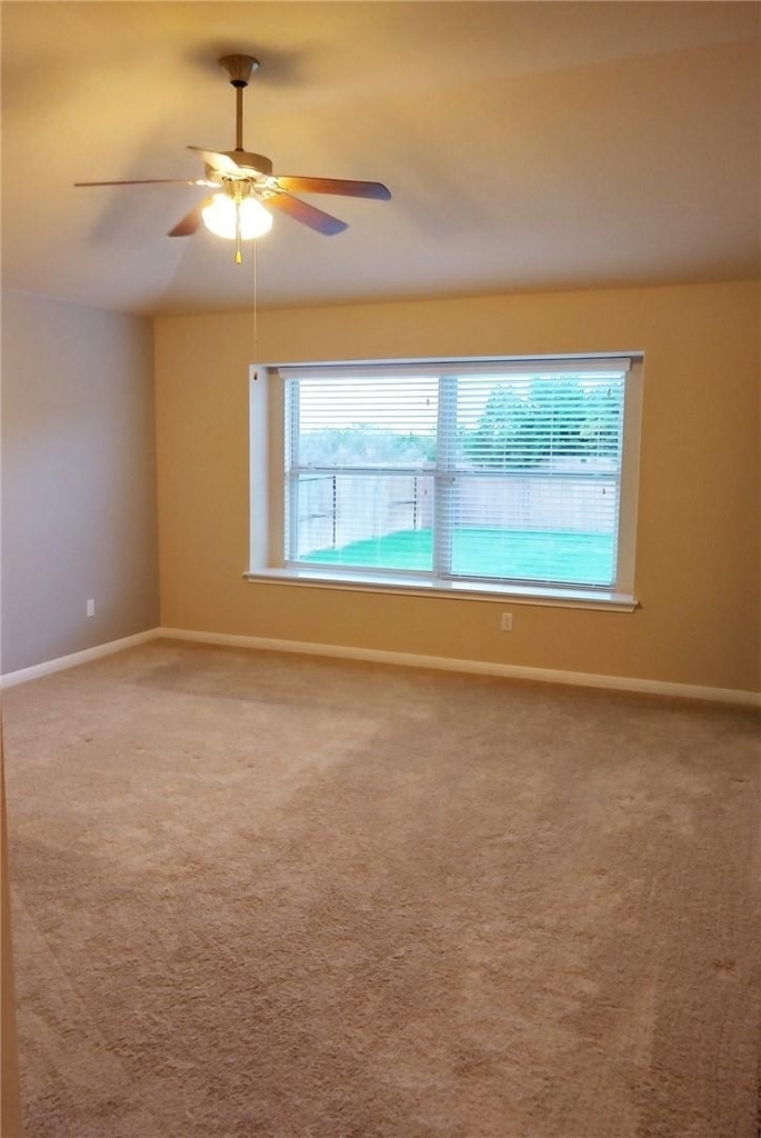 348 Stone View Trl - Photo 10