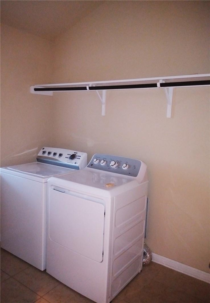 348 Stone View Trl - Photo 20