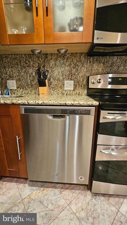 1714 Corcoran Street Nw - Photo 9