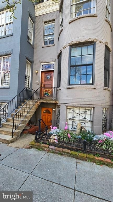 1714 Corcoran Street Nw - Photo 1