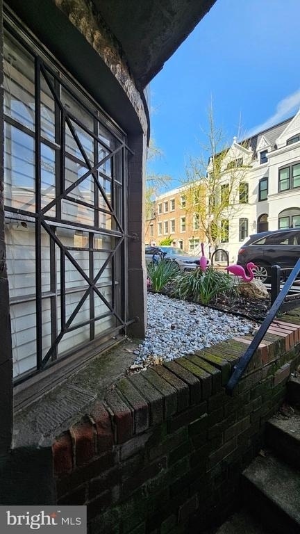 1714 Corcoran Street Nw - Photo 5