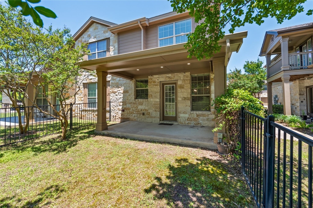 1310 W Parmer Ln - Photo 22