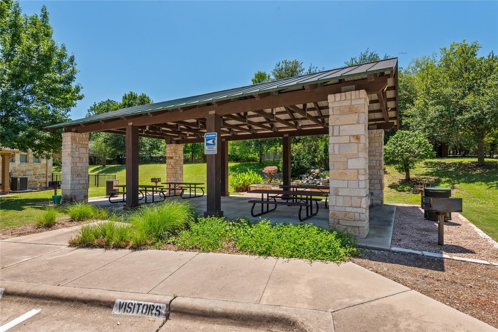1310 W Parmer Ln - Photo 23
