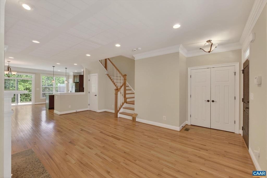 2942 Templehof Ct - Photo 9