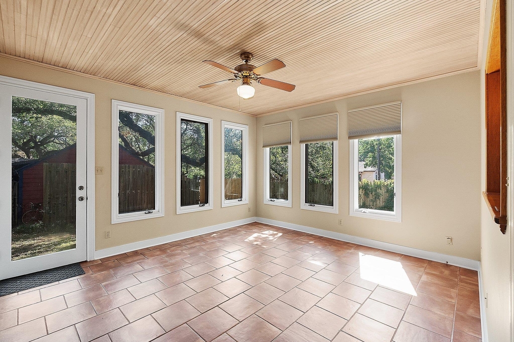 1700 Virginia Ave - Photo 11