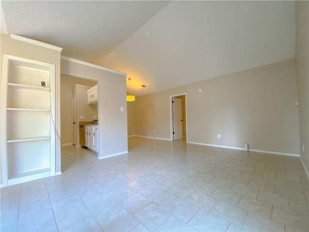 11908 Sunhillow Bnd - Photo 3