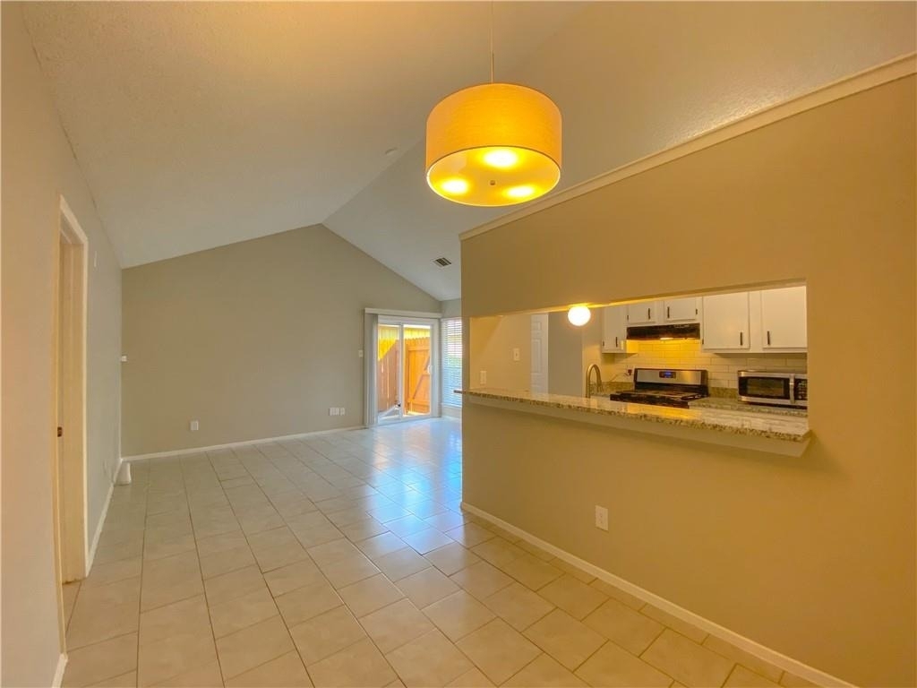 11908 Sunhillow Bnd - Photo 5