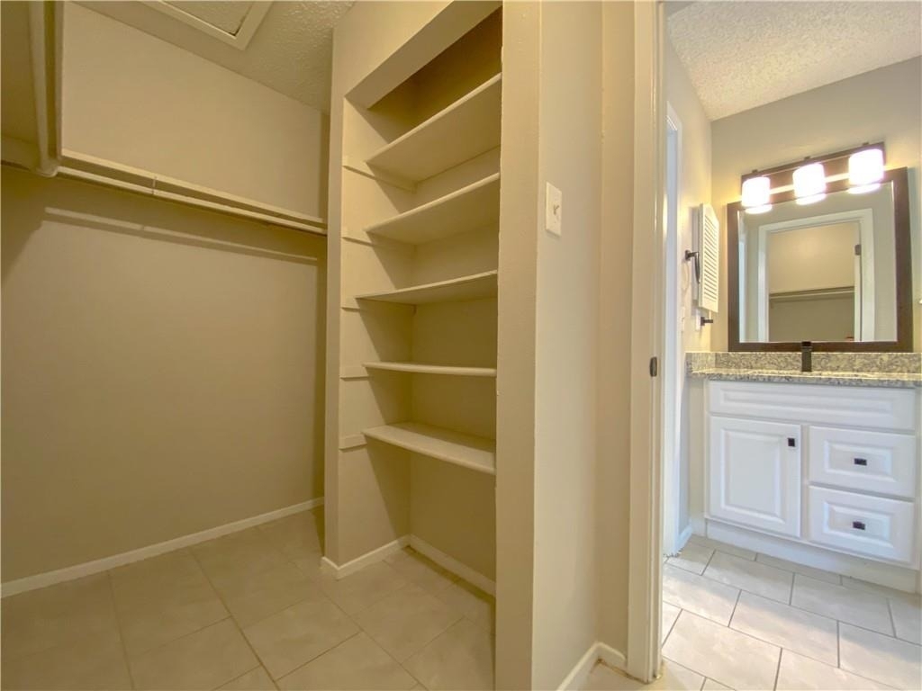 11908 Sunhillow Bnd - Photo 14