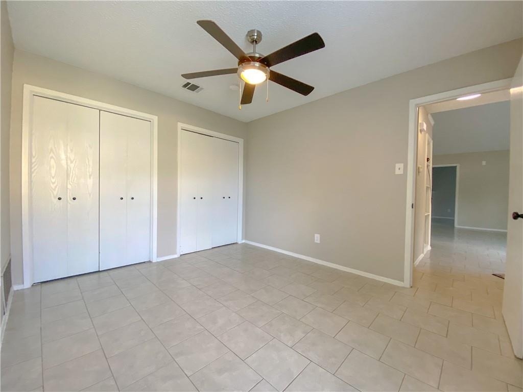 11908 Sunhillow Bnd - Photo 18