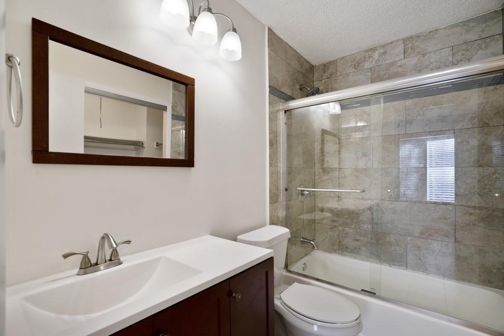 11901 Swearingen Dr - Photo 12