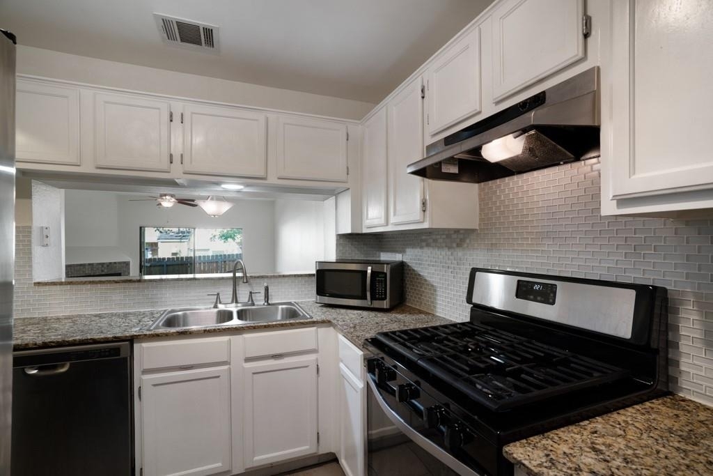 11901 Swearingen Dr - Photo 5