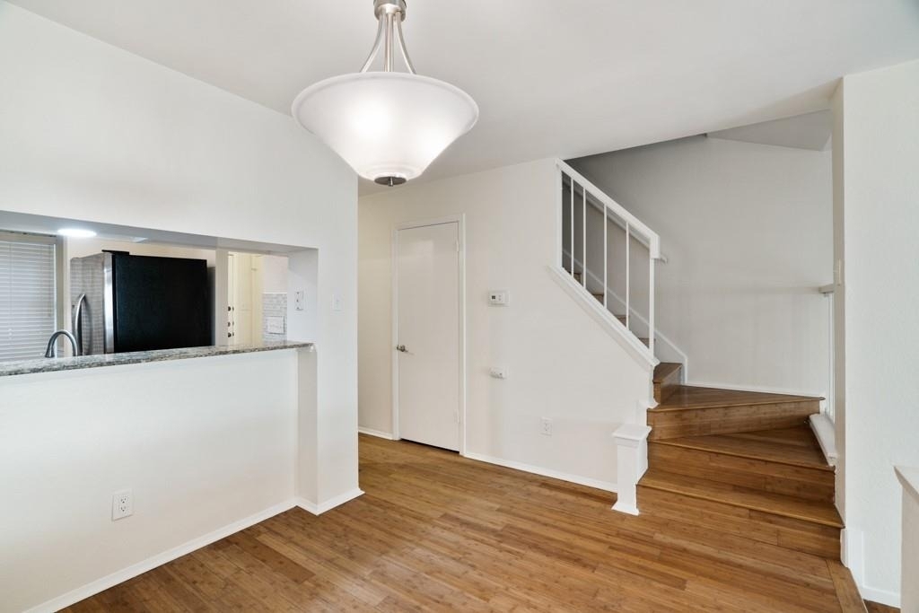 11901 Swearingen Dr - Photo 7
