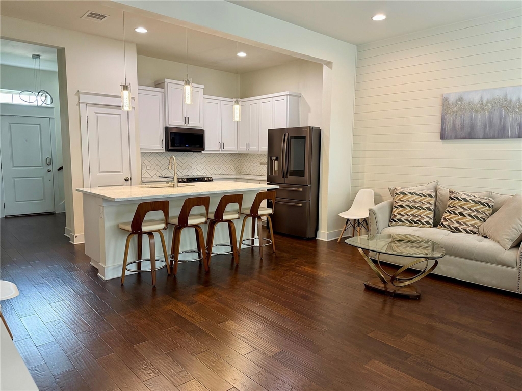 13501 Metric Blvd - Photo 19