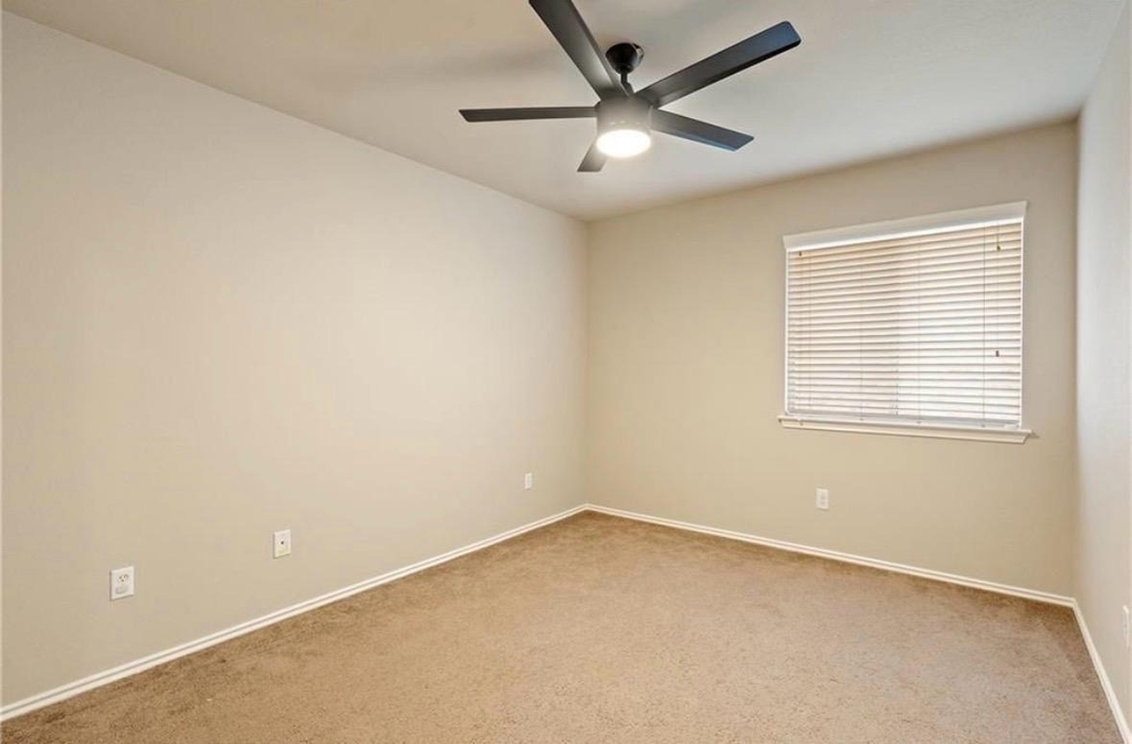 2605 Butler Way - Photo 17