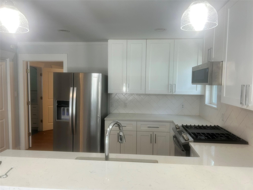 2924 E 13th St - Photo 11
