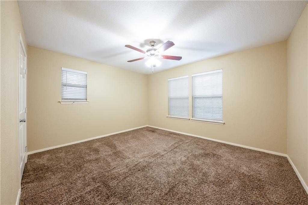 2809 E 22nd St - Photo 17