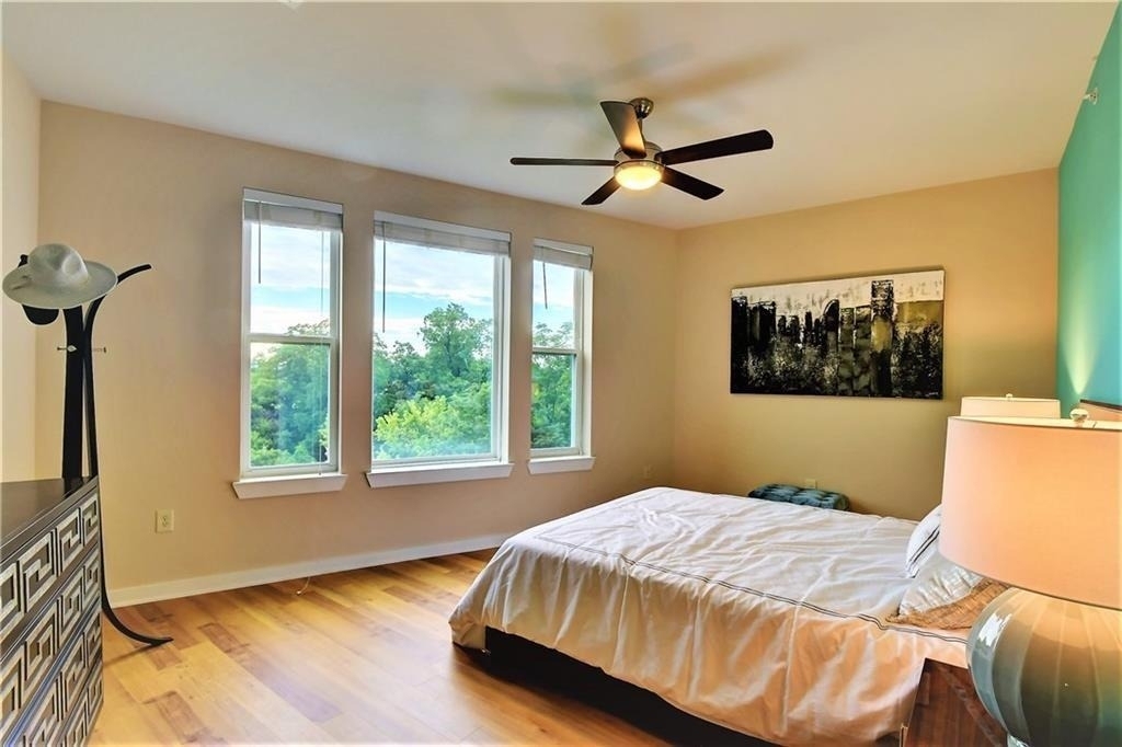 1900 Barton Springs Rd - Photo 17
