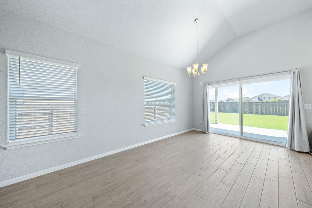2412 Star Hill Ranch St - Photo 15