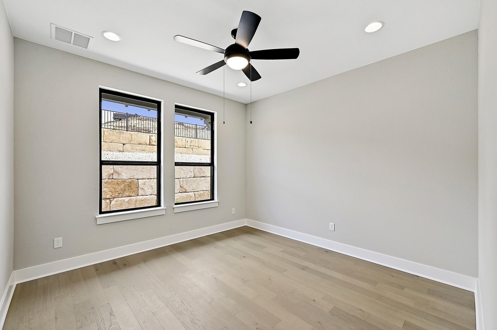 3601 Easy Money St - Photo 30