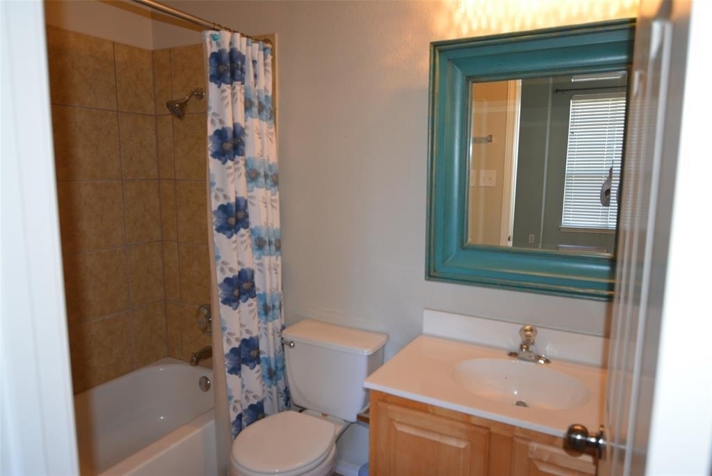 20975 Waterside Dr - Photo 10