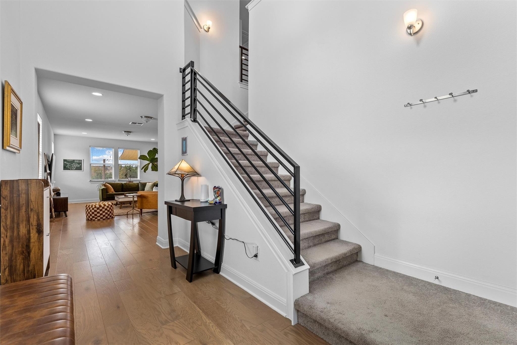 6201 Pine Leaf Trl - Photo 3