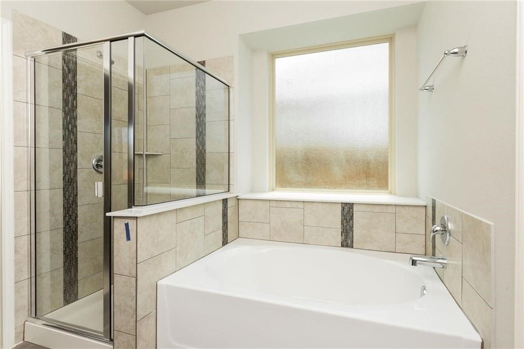 612 Palmilla St - Photo 8