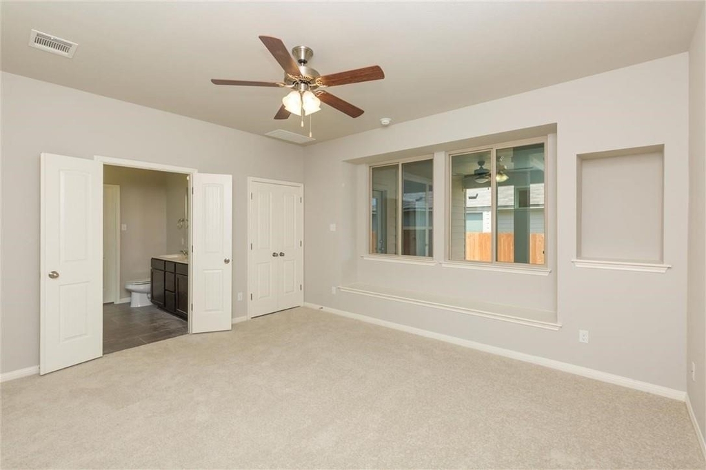612 Palmilla St - Photo 5