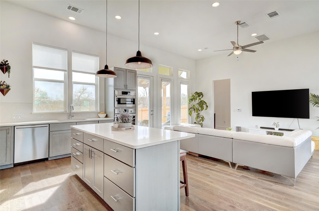 6317 Toscana Ave - Photo 10