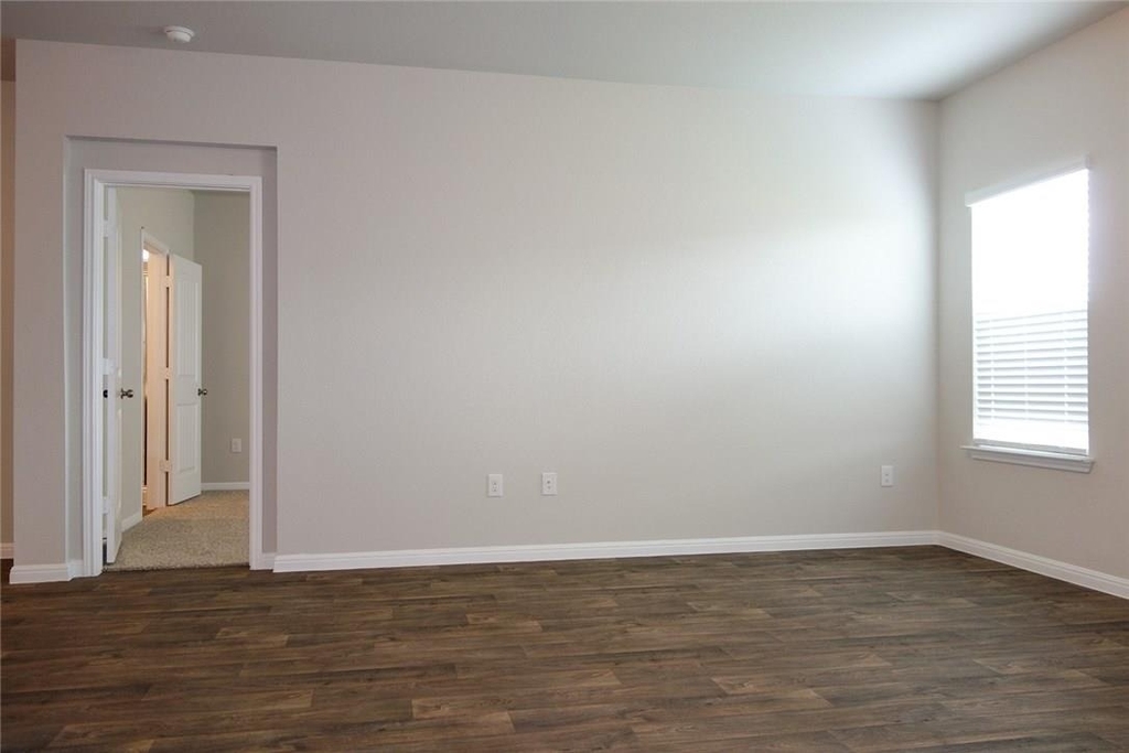 632 Independence Ave - Photo 8