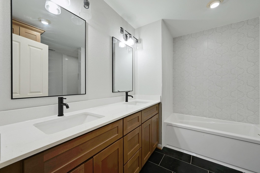 140 Barton Ranch Cir - Photo 20