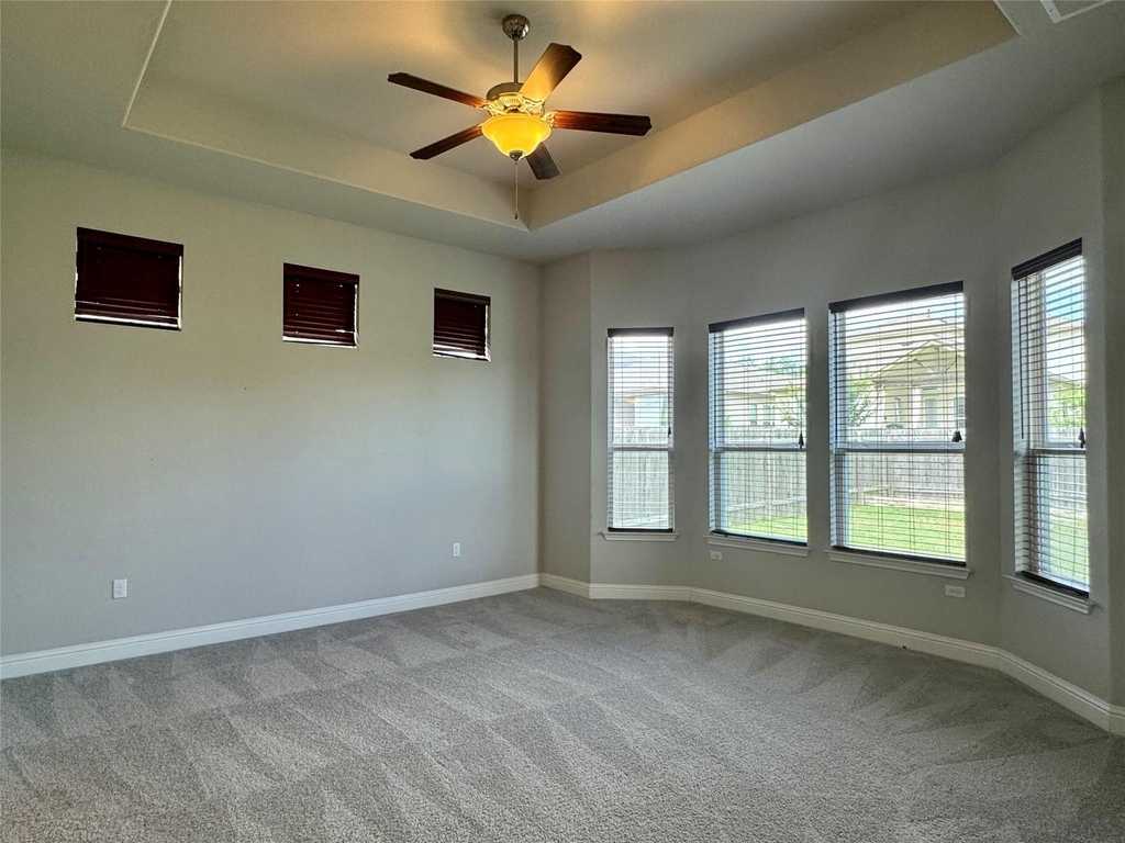 12524 Ondara Dr - Photo 17