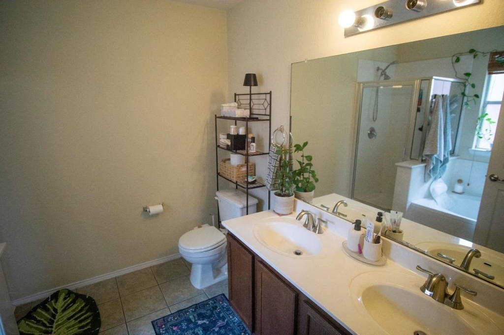 5209 English Glade Dr - Photo 12