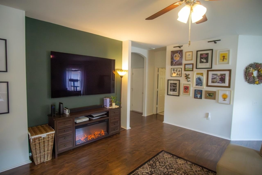 5209 English Glade Dr - Photo 13