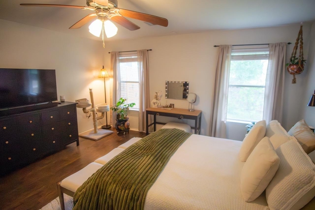 5209 English Glade Dr - Photo 7