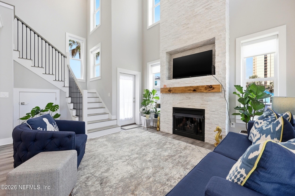 115 1st Street S - Photo 7