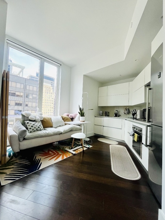 222 East 44th Street - Photo 1