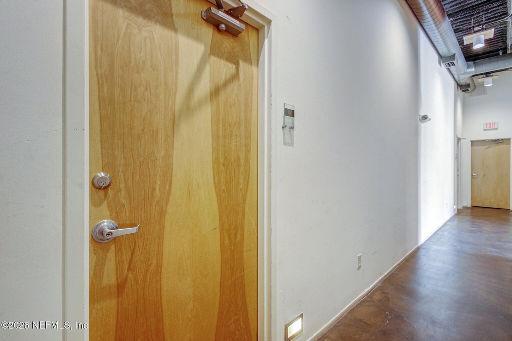 1050 Hendricks Avenue - Photo 4