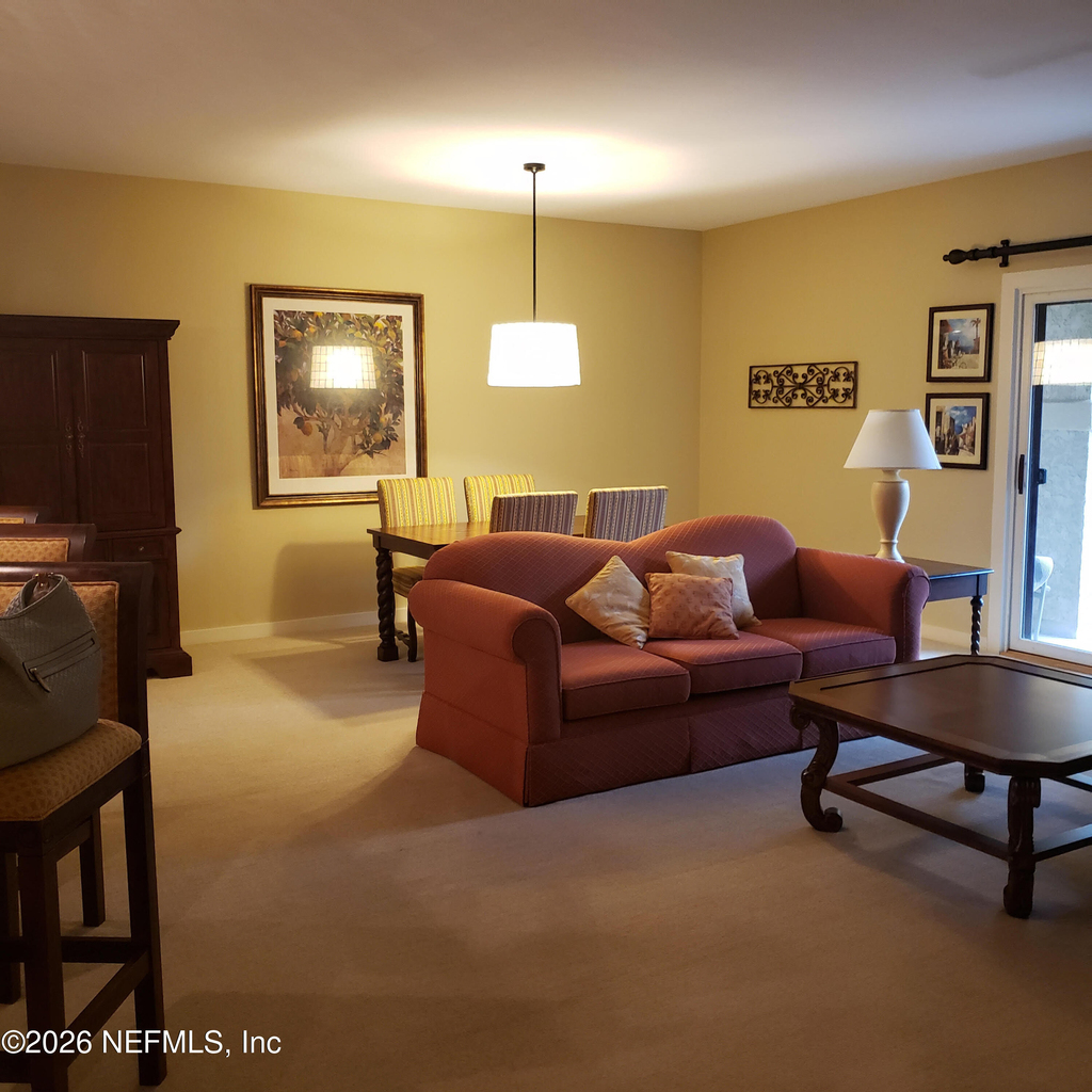 945 Registry Boulevard - Photo 4