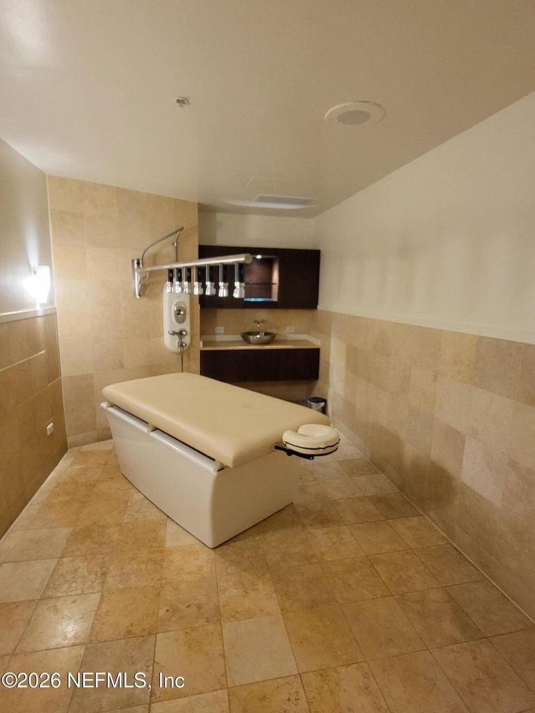 945 Registry Boulevard - Photo 29