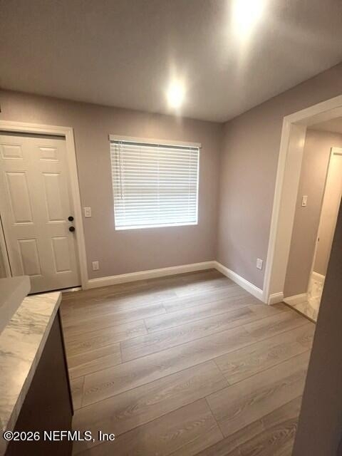 9206 Greenleaf Road - Photo 4