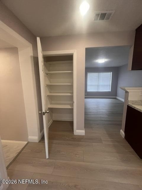 9206 Greenleaf Road - Photo 5