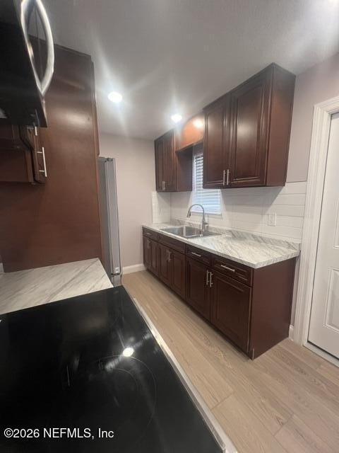 9206 Greenleaf Road - Photo 7