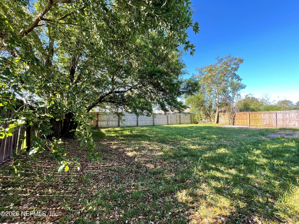 10930 Whitly Court - Photo 16