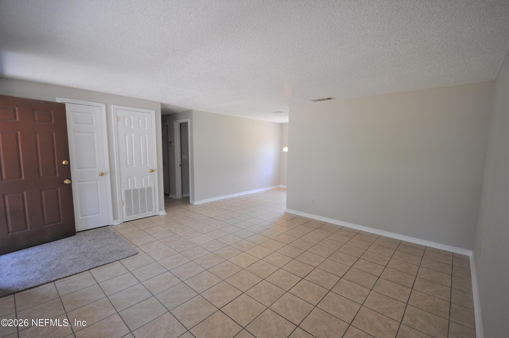 10930 Whitly Court - Photo 6