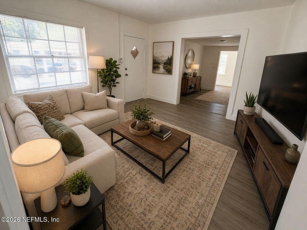 822 E 60th Street - Photo 10