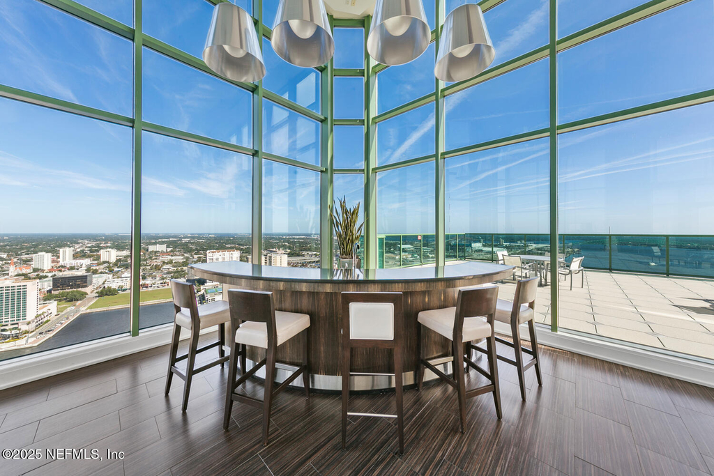 1431 Riverplace Boulevard - Photo 45